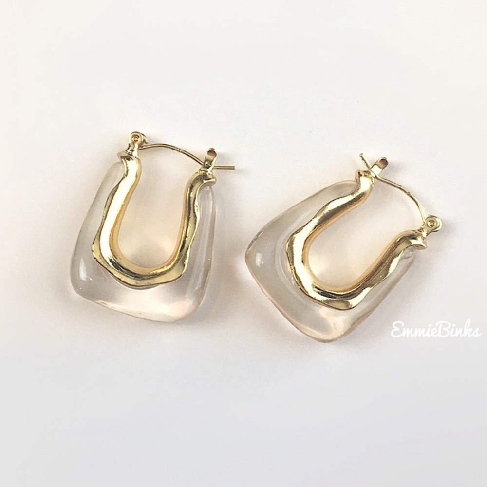New Anthropologie Gold Rimmed Resin U Shape Huggie Hoop Earrings - Picture 8 of 16